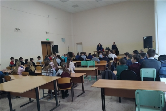В рамках месячника правовых знаний, акции «Безопасность детства» прошел Единый день безопасности на тему «Безопасный Новый год»