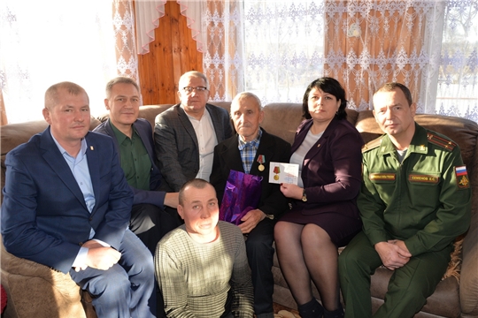 Вручение памятных медалей «75 лет освобождения Белоруссии»
