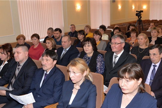 Министр труда и социальной защиты республики провел совещание в Батыревском районе