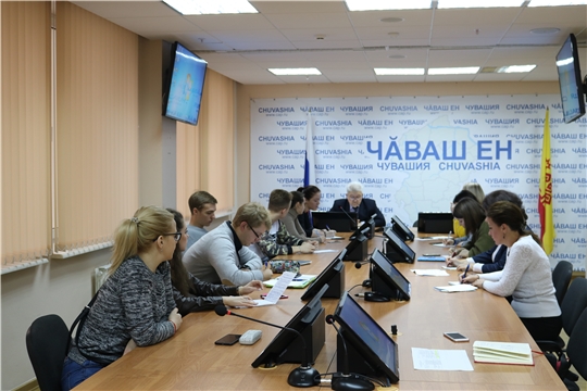 О реализации регионального проекта «Формирование комфортной городской среды» студентам рассказал главный архитектор республики Александр Шевлягин