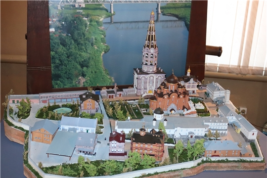 Алатырский краеведческий музей приглашает горожан и гостей города бесплатно посетить новую выставку «Трудом и молитвой»