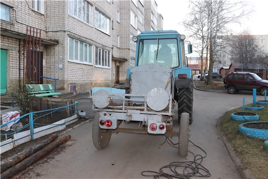 г. Алатырь: теплотрассу, ведущую к дому №136 по улице Ленина, ремонтируют