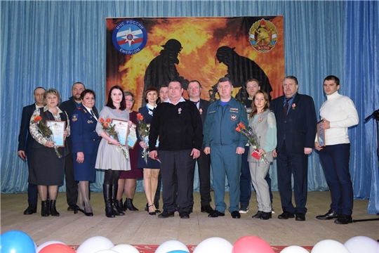 Глава алатырской администрации В.И. Степанов принял участие в торжественном мероприятии, посвящённом Всемирному Дню добровольца
