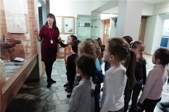 Муниципальный проект «Живые уроки» развивается при тесном сотрудничестве детских садов и музеев города Чебоксары