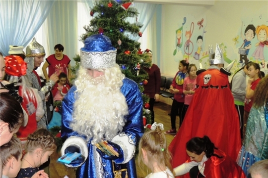 В Реабилитационном центре для детей состоялось новогоднее представление
