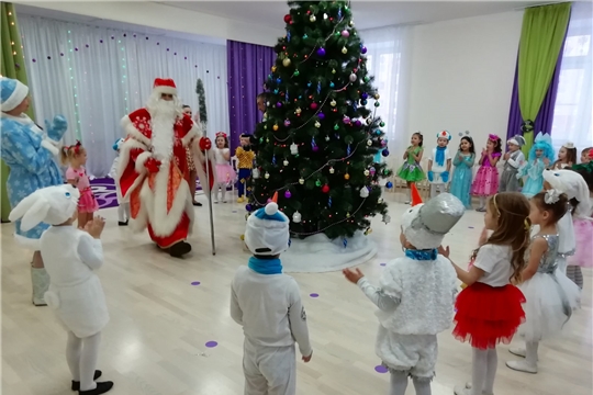 В чебоксарских детских садах продолжаются новогодние утренники