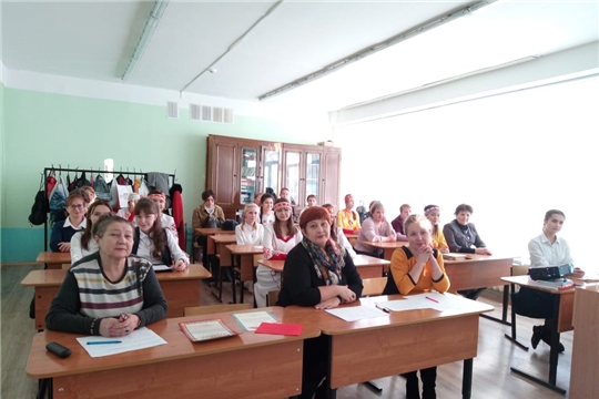 В Канаше проведён городской конкурс стихов, посвящённый 120-летию М.Сеспеля