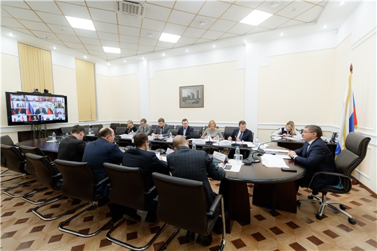 Владимир Якушев: Системы и службы ЖКХ в регионах должны быть готовы к работе в усиленном режиме