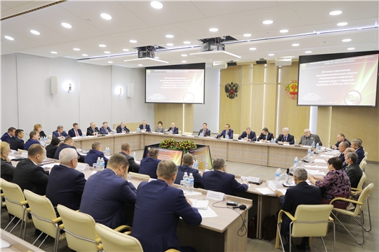 Заседание круглого стола по вопросам качества городской среды и создания условий для ее улучшения в рамках национального проекта «Жилье и городская среда»