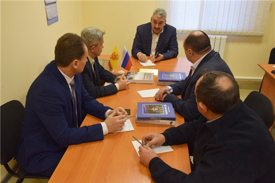 Прием граждан депутатом Государственной Думы Федерального Собрания Российской Федерации Леонидом Черкесовым