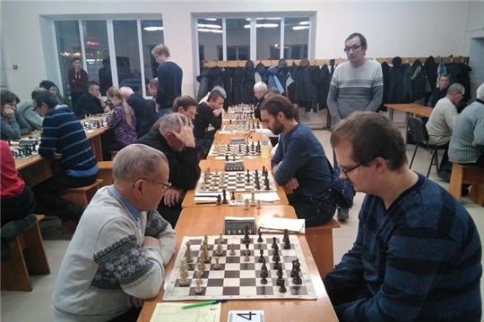 Шумерлинские шахматисты - в группе лидеров Чемпионата Чувашии по шахматам 2019 года