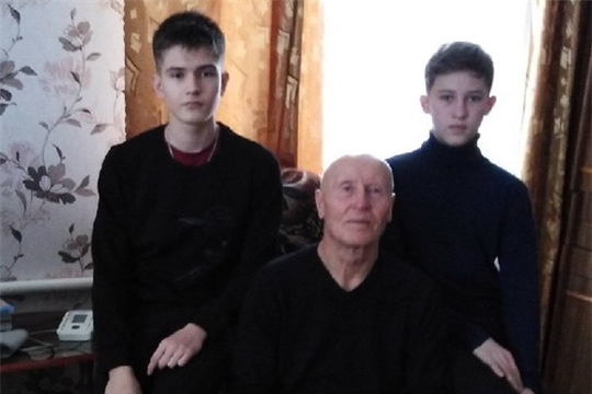 Встреча с ветераном, узником фашистского концлагеря А.Г. Гудковым прошла в рамках Дня неизвестного солдата