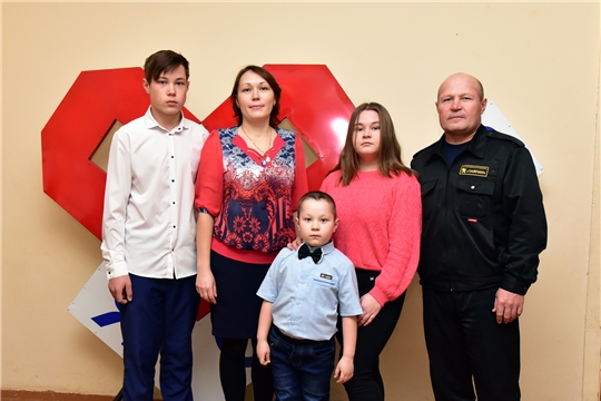 Семья Быковых представила Ибресинский район на республиканском конкурсе «Семья года – 2019»