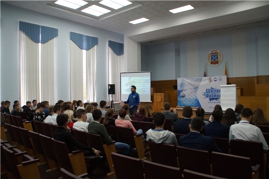 Подведены итоги второго дня Школы актива Калининского района
