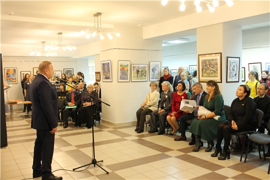В Чебоксарах открылась выставка «Традиции творчества» посвященная 30-летию Чебоксарской детской художественной школы №6 имени Акцыновых