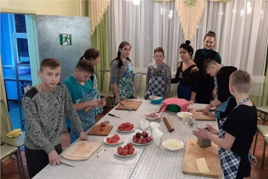 Кулинарный мастер-класс по приготовлению пиццы для детей Чебоксарского центра