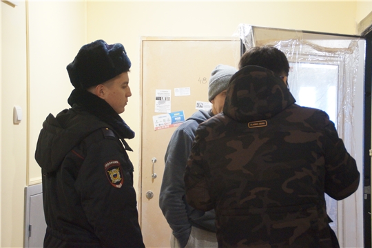 В Калининском районе Чебоксар проведен рейд по выявлению "серых" зарплат