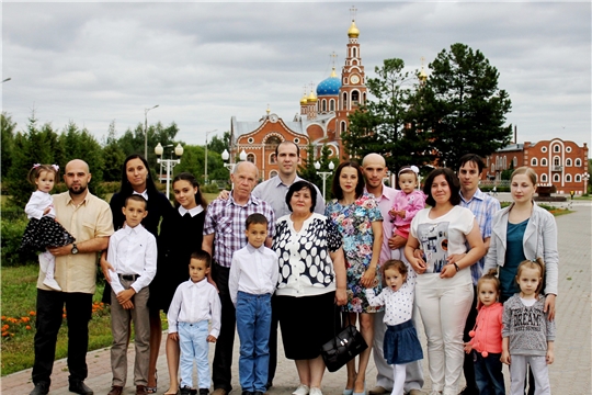 Голосуйте за семью Ананьевых из Чувашии!