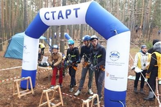 Ухманские школьники успешно выступают на республиканских соревнованиях по спортивному туризму