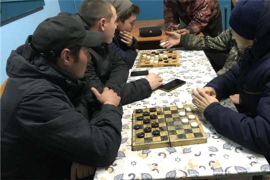 В рамках месячника «Молодежь за здоровый образ жизни» в Ачакасинском СДК прошел шашечный турнир