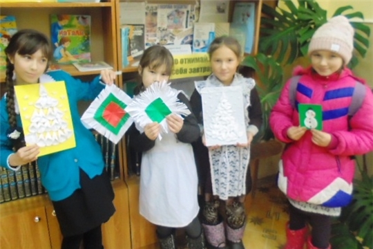 В Тобурдановской сельской библиотеке идет подготовка к Новому году