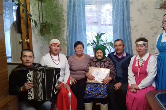Жительница деревни Малое Тугаево Мария Петровна Яковлева отметила 90-летний юбилей