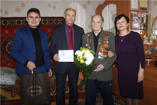 95-летний юбилей отмечает участник Великой Отечественной войны Петров Александр Петрович