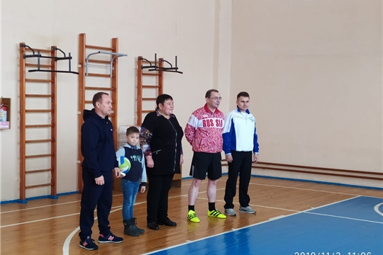 В МБОУ «Тюрлеминская СОШ» прошел турнир по волейболу памяти А. С. Никонорова