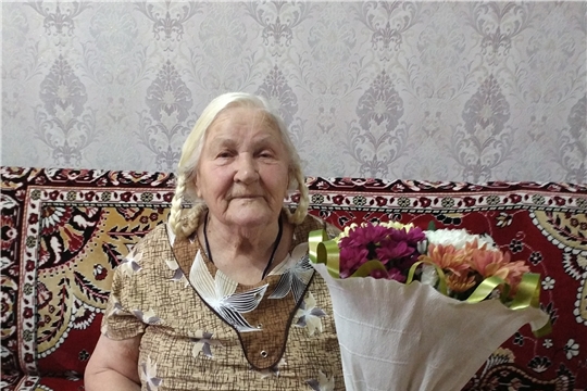 90-летний юбилей труженицы тыла  Вальковой Нины Александровны