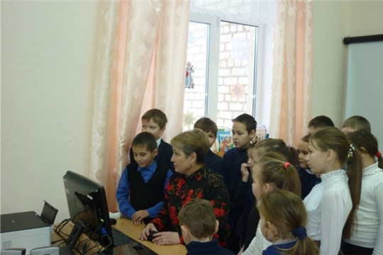 Урок Интернет-безопасности в Солдыбаевской сельской библиотеке