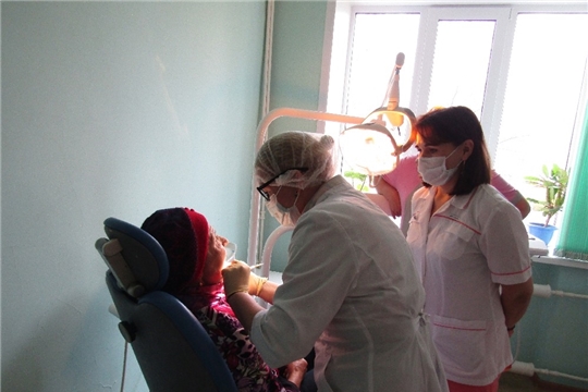 Республиканские стоматологи в Красночетайской районной больнице