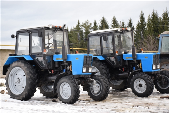 Машинно-тракторный парк СХПК «Коминтерн» пополнился двумя энергонасыщенными тракторами МТЗ-82