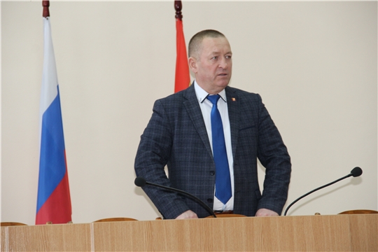 Глава администрации Красночетайского района поздравил сотрудников администрации с наступающим Новым годом