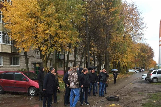 В Ленинском районе проведен еженедельный обход территорий