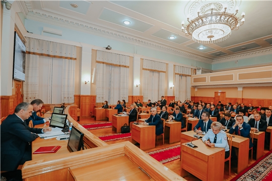 Городская планерка: в Чебоксарах проектируют новые школы и детские сады, ведется подготовка к новогодним праздникам