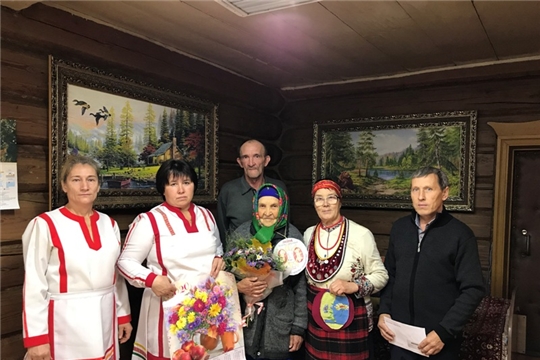 90 лет отметила жительница деревни Вурман Пилемчи, труженица тыла, ветеран труда Венера Семеновна Сарбаева