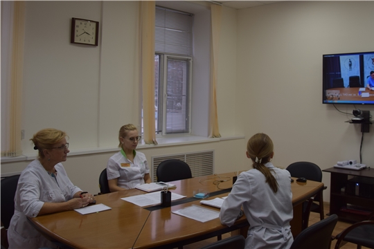 Телемедицинские консультации с центром трансплантологии имени академика В.И. Шумакова