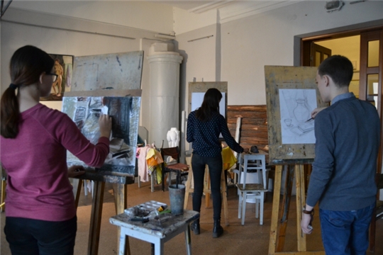 Участники акции «Ночь искусств» смогут посетить творческую мастерскую «Лаборатория художника»