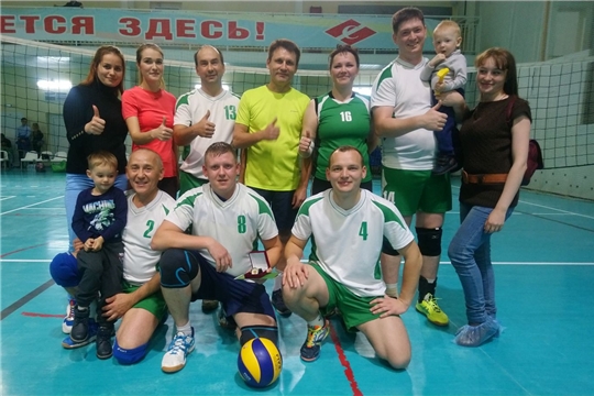 Волейбольная команда Минсельхоза Чувашии с побед начала турнир в рамках спартакиады госслужащих