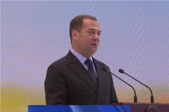 Медведев анонсировал новую программу поддержки сельских территорий