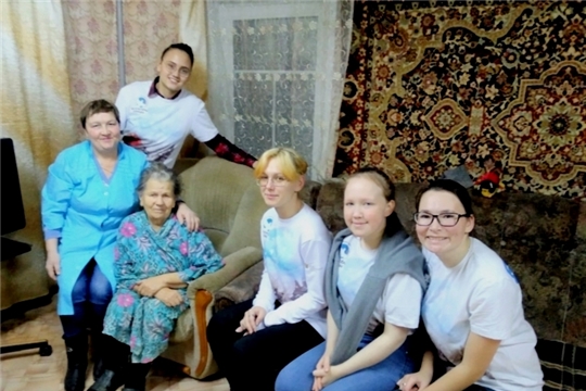 С начала года срочную социальную помощь получили более 17 тысяч жителей столицы республики