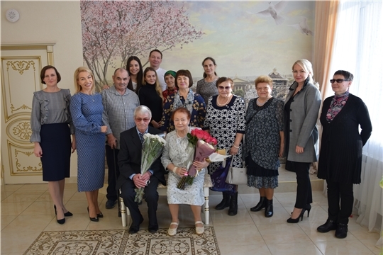 Крепкая семья – главная ценность: в Московском районе г. Чебоксары чествовали супругов Никифоровых
