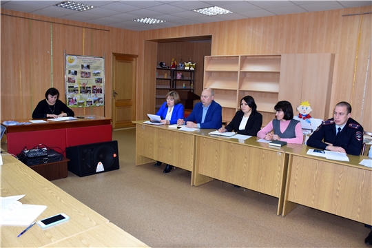 Состоялось заседание муниципальной межведомственной комиссии по организации отдыха детей, их оздоровления и занятости в Моргаушском районе