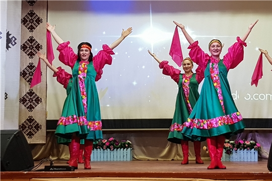 В Моргаушском районном Доме культуры состоялось открытие нового творческого сезона