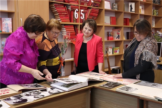 В юбилейный год Центральная городская библиотека им. Маяковского отметила 65-летие учреждения