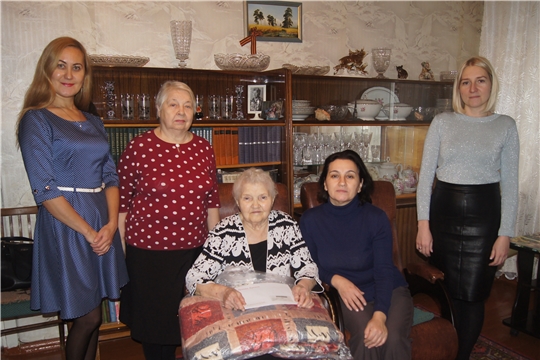 Старшее поколение – наша гордость: жительнице Московского района г. Чебоксары Надежде Павловой исполнилось 90 лет