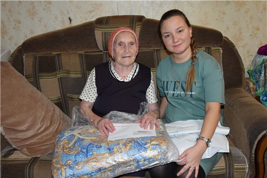 В свой 90-летний юбилей Анастасия Назарова получила открытку от Президента России Владимира Путина