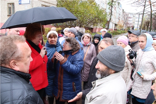 Ремонт дворовых территорий – на контроле руководства города и депутатского корпуса