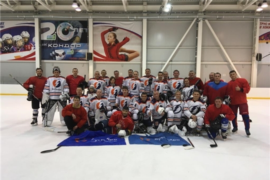 Хоккейные команды Нижегородской и Чебоксарской ГЭС провели дружеский матч
