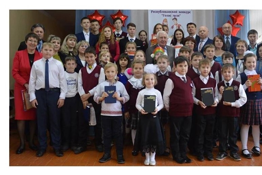 Более 100 школьников приняли  участие в конкурсном проекте «Голос эрзи»